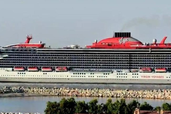 Cruise ship passenger dies in fall