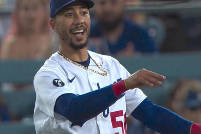 Eye on America: Mookie Betts gives back, teachers train to administer Narcan, and more