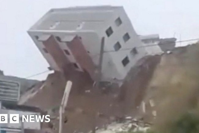 WATCH: Entire building collapses onto road in Mexico
