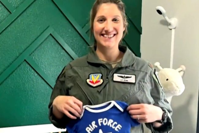 Pregnant Air Force pilot takes to the skies in supersonic bomber