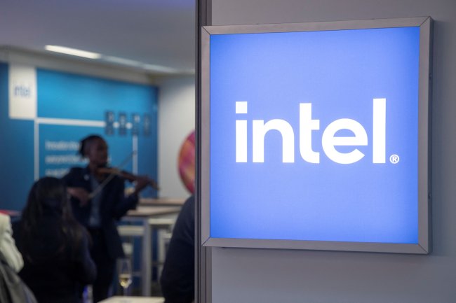 Intel 將針對 ARM 晶片最佳化其 18A 製程