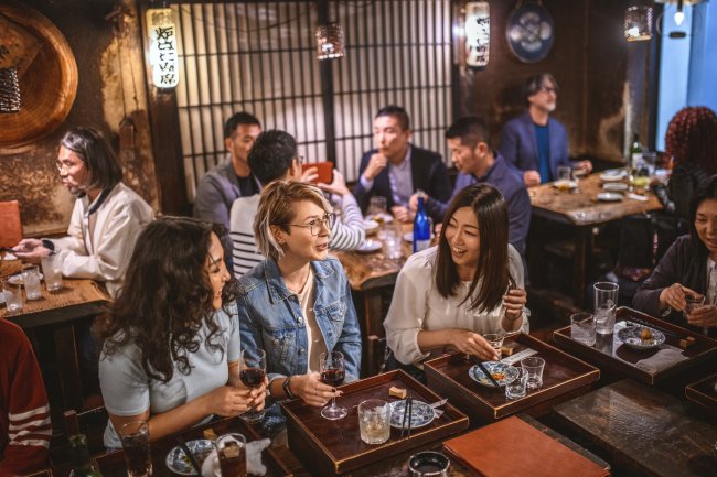 Dine Like a Local: 5 Tips for Eating Out in Japan