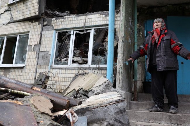 Victory Elusive for Russians in Grinding Battle in Ukraine’s East