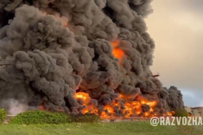 Russian official: Ukrainian drones strike Crimea oil depot