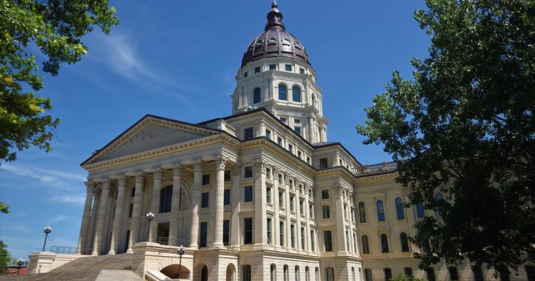 Kansas' anti-transgender bill could have potential veto by governor overturned