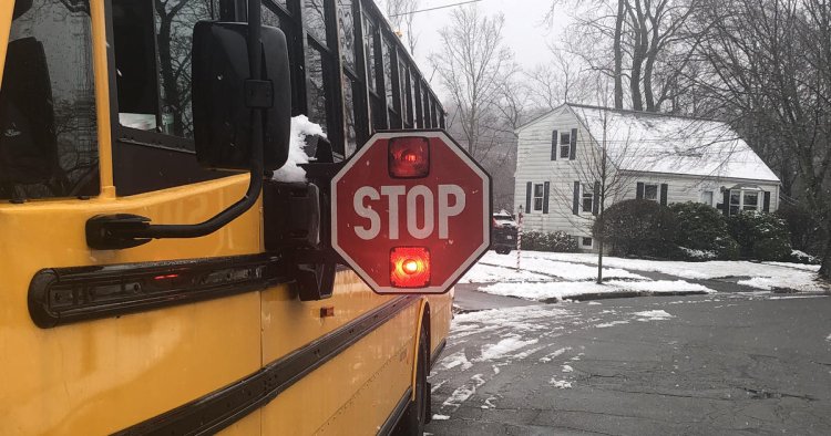 Florida man leads Pennsylvania police on car chase in stolen school bus