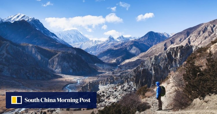 Renowned Everest climber Noel Hanna dies on Nepal peak