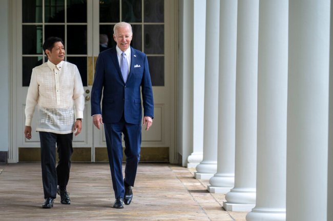 Biden Meets Marcos in Washington Amid Tensions With China
