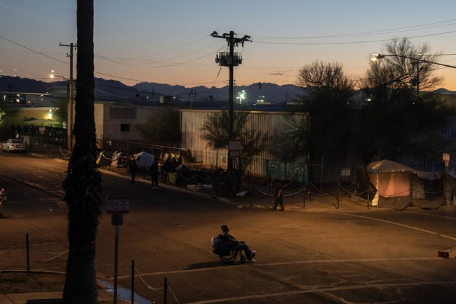 Phoenix to Start Clearing Sprawling Downtown Homeless Encampment