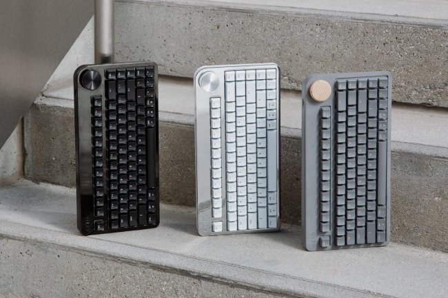 Azio’s TERA75 Keyboard With Removable Faceplates And A New Look Whenever You Want