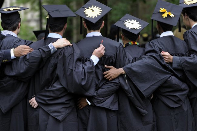 Student debt: 615,000 borrowers receive public service loan forgiveness