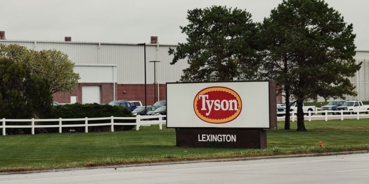 Tyson Foods Stock Is Tumbling. A Surprise Loss Is Only One Reason Why.