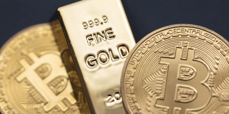 Bitcoin or Gold? Big Investors Think It’s a No-Brainer.