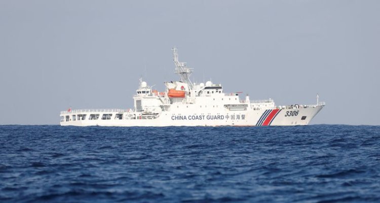 Cluster of Chinese vessels spotted near Russian rig off Vietnam - ship monitors