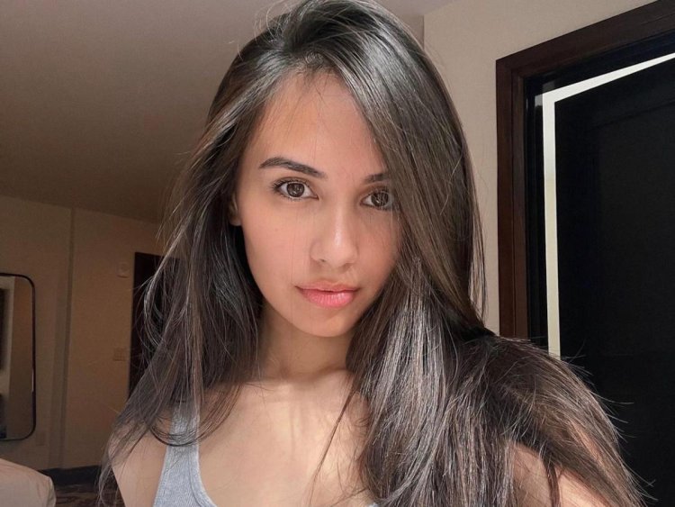 Influencer who created AI version of herself says it's gone rogue and she's working 'around the clock' to stop it saying sexually explicit things
