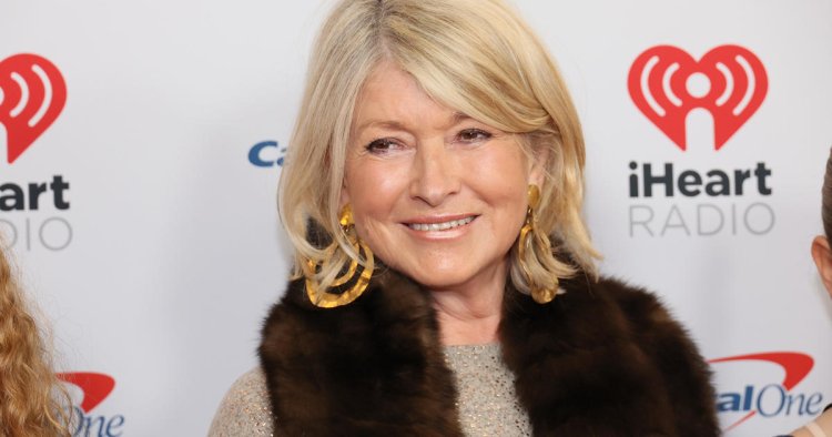 Martha Stewart becomes oldest Sports Illustrated Swimsuit model in history