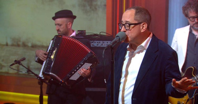 Saturday Sessions: The Hold Steady performs "Modesto Is Not That Sweet"