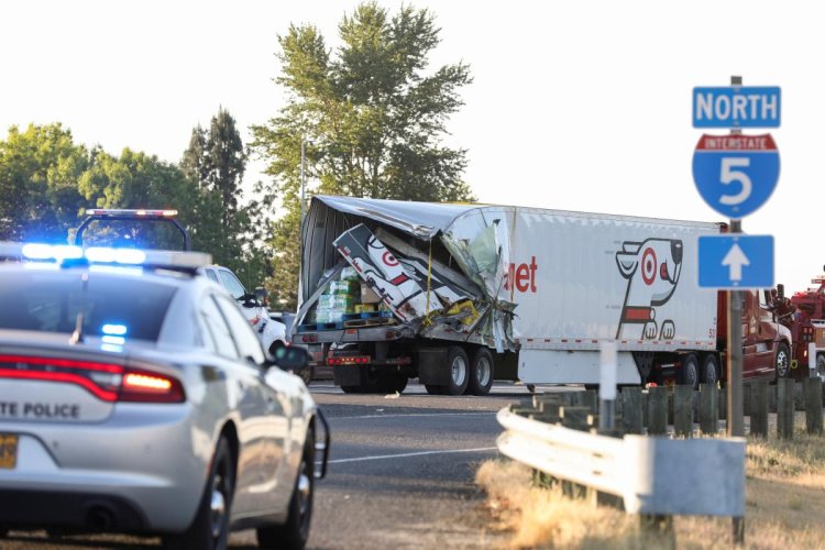Semitruck driver in I-5 crash that killed 7 charged for DUI, manslaughter