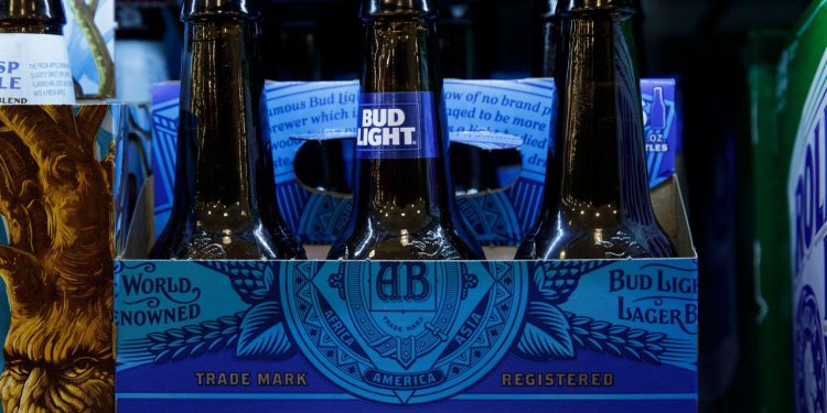 Bud Light Sales Keep Cratering After Transgender Controversy. Price Wars May Be Next.