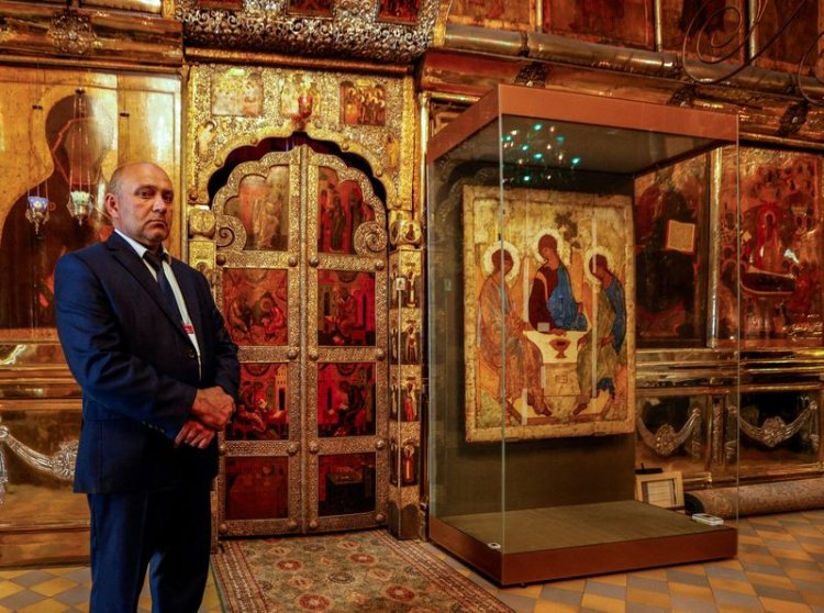 Russian Orthodox Church fires Archpriest for 'obstruction' of icon transfer