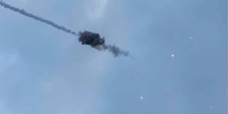 Russia attacks Khmelnytskyi Oblast and disables five aircraft