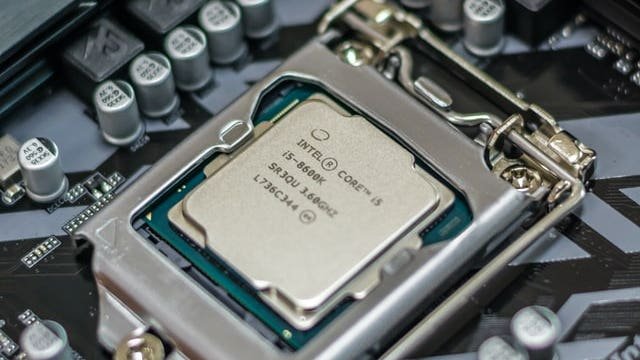 What's Going On With Intel Stock Tuesday