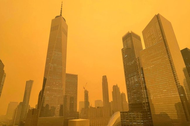 New York Goes Martian: Wildfire Smoke Engulfs City In Eerie Orange Haze