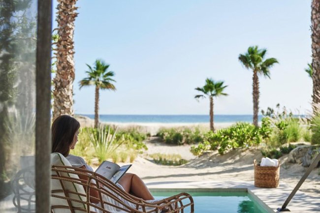 A Visit To The Remote Four Seasons Los Cabos Is A Dreamy Wellness Escape For New Parenthood
