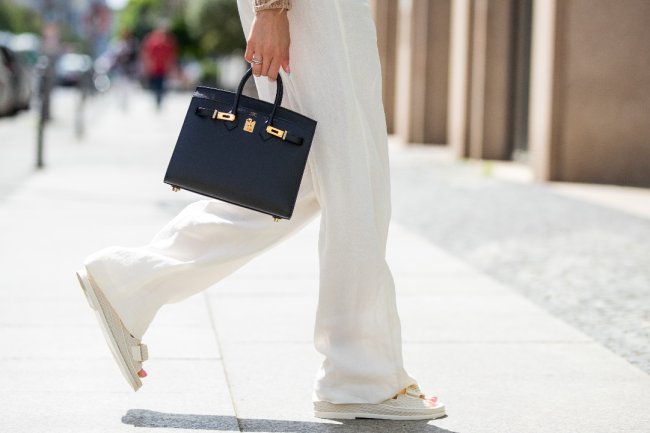 The Best White Pants for Women to Wear This Summer — Shop Free People, Madewell, Spanx and More