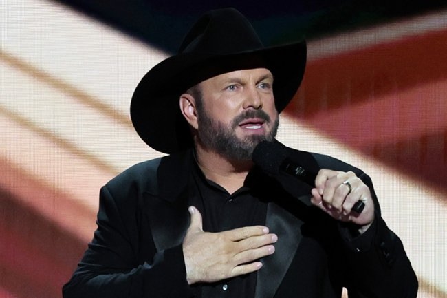 Garth Brooks Will Serve Bud Light at New Nashville Bar Amid Transphobic Backlash: ‘If You’re an Asshole, There Are Plenty of Other Places’