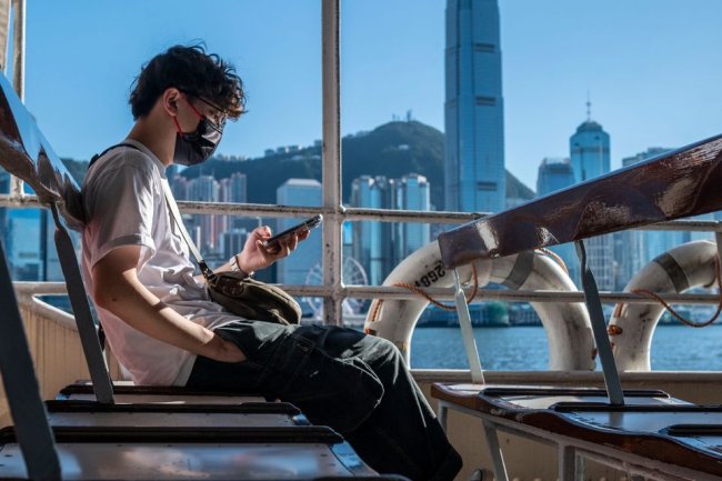 American Tech Giants Are Slowly Cutting Off Hong Kong Internet Users