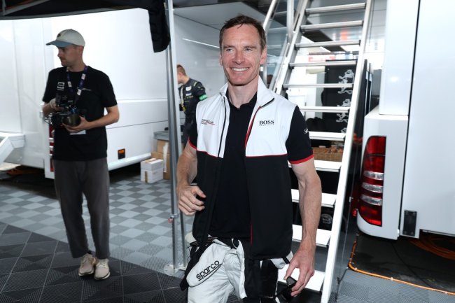 Michael Fassbender Crashes Out Of France’s Le Mans Race, Actor Reportedly Unharmed
