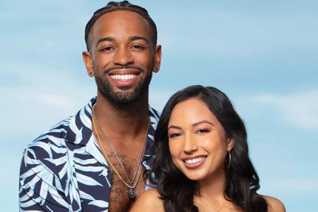 Christopher Pushes Marisela Out Of The Closet On ‘Temptation Island’
