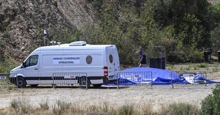 "Objects secured" in hunt around reservoir for Madeleine McCann clues