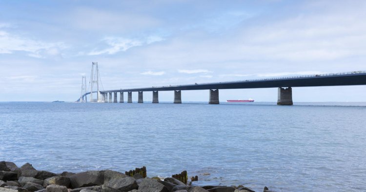 Trucker detained after a "weird" potato spill on a key Denmark bridge
