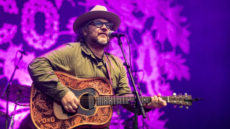Wilco Bring ‘Cruel Country’ on the Road With U.S. Tour