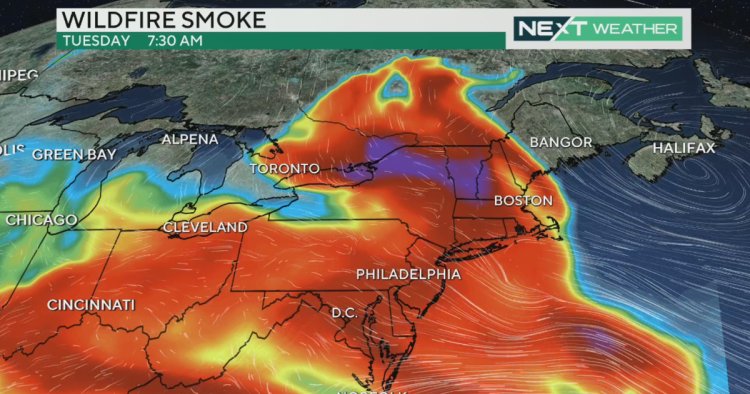 Maps show smoke from Canadian wildfires blowing through the Northeast