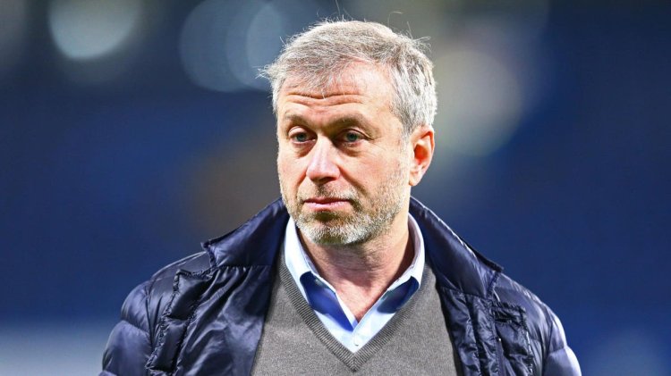 Russian Oligarch Roman Abramovich Invested In Startups That Received U.S. Government Contracts