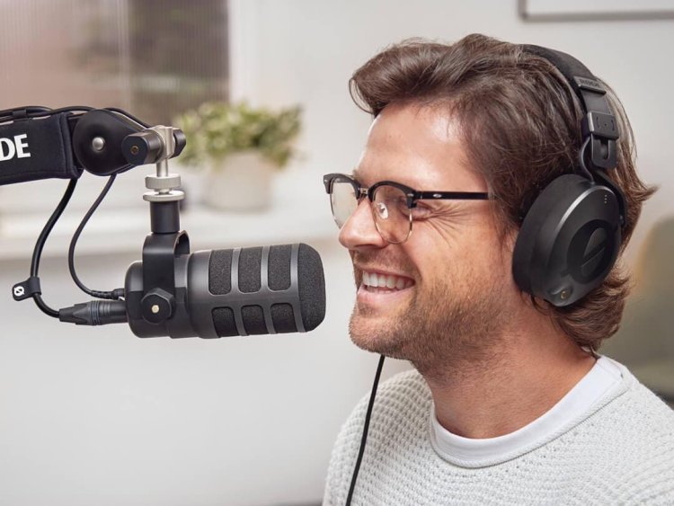 One Of The World’s Favorite Podcast Microphones Just Got Even Better