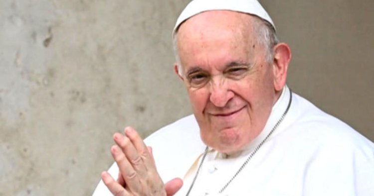 Pope Francis resumes work from hospital following hernia surgery