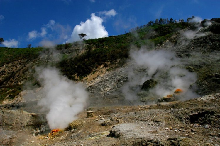 Italy’s Supervolcano Is More Likely To Erupt Than Previously Thought