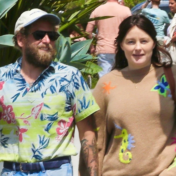 You People Don't Want to Miss Jonah Hill & Olivia Millar's Sweet PDA