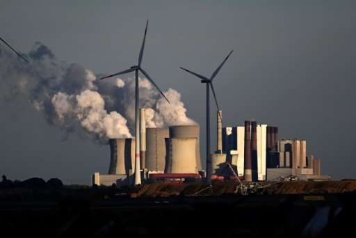 CO2 cuts vs cash: Climate talks stymied by stand-off