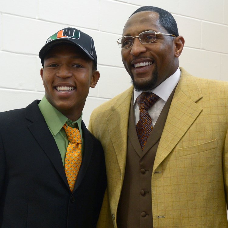 NFL Star Ray Lewis' Son Ray Lewis III Dead at 28