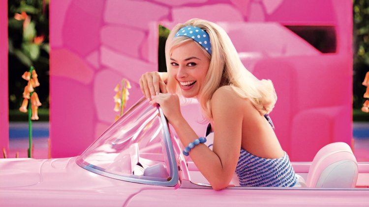 Margot Robbie Unveils the Unreal 'Barbie' Set -- From the Waterless Pool to the 'Clueless'-Style Closet