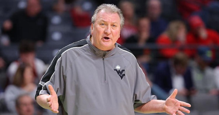 Bob Huggins resigns as West Virginia basketball coach after DUI arrest