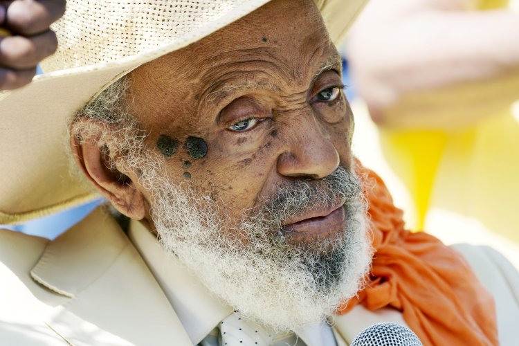 Civil rights notable James Meredith falls at event marking his 90th birthday