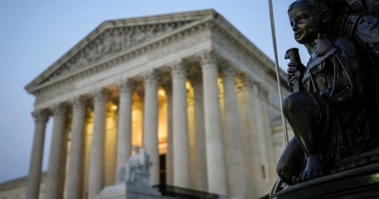 Supreme Court strikes down use of affirmative action in college admissions