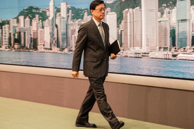 Hong Kong Defends Its Hunt for Dissidents Overseas