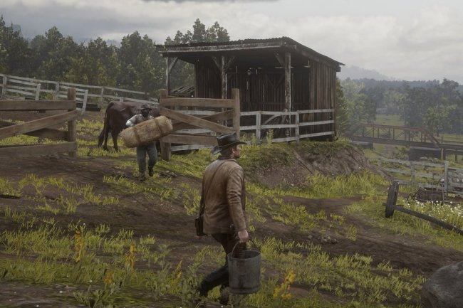 These mods turn Red Dead Redemption 2 into the mundane job sim it was always supposed to be